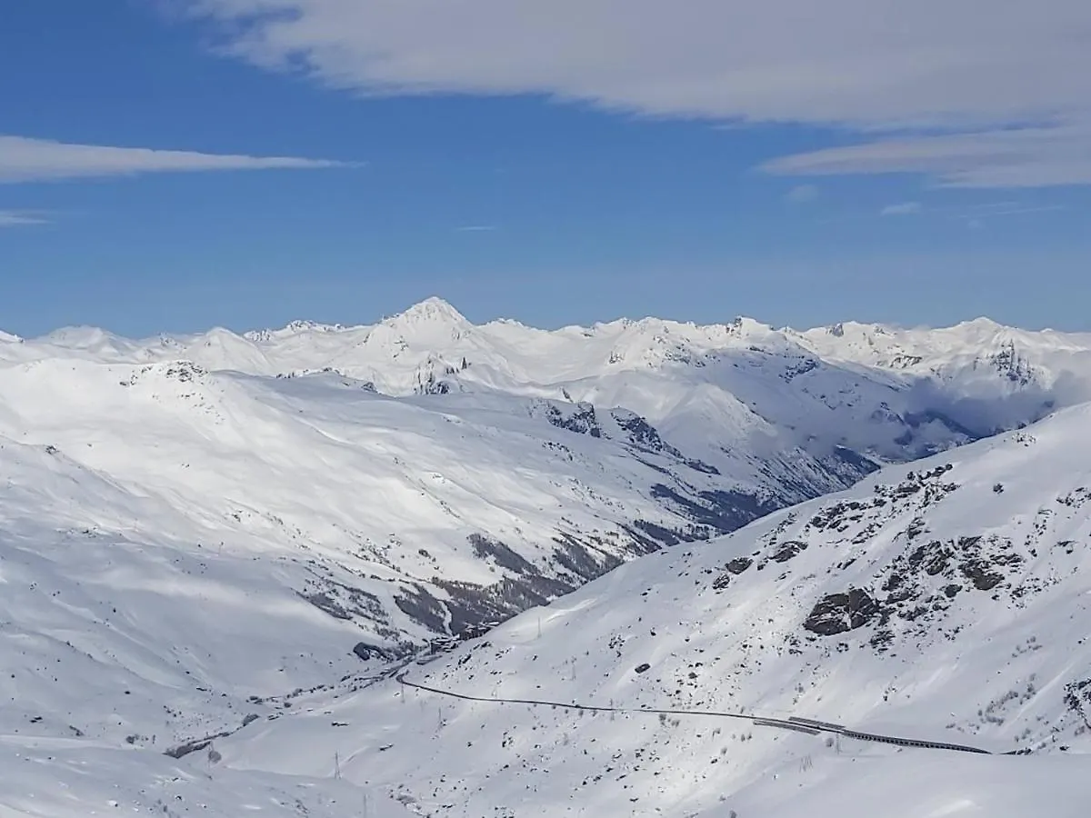 Val Thorens Appartement Vue Sur La Montagne, Au Pied Des Pistes 512 Val Thorens